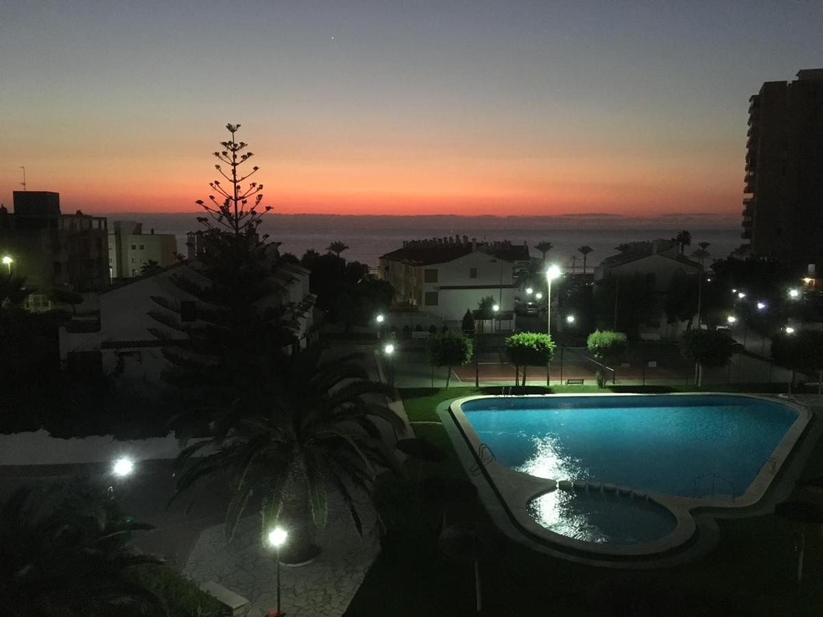 Apartamento Roses El Campello Eksteriør billede